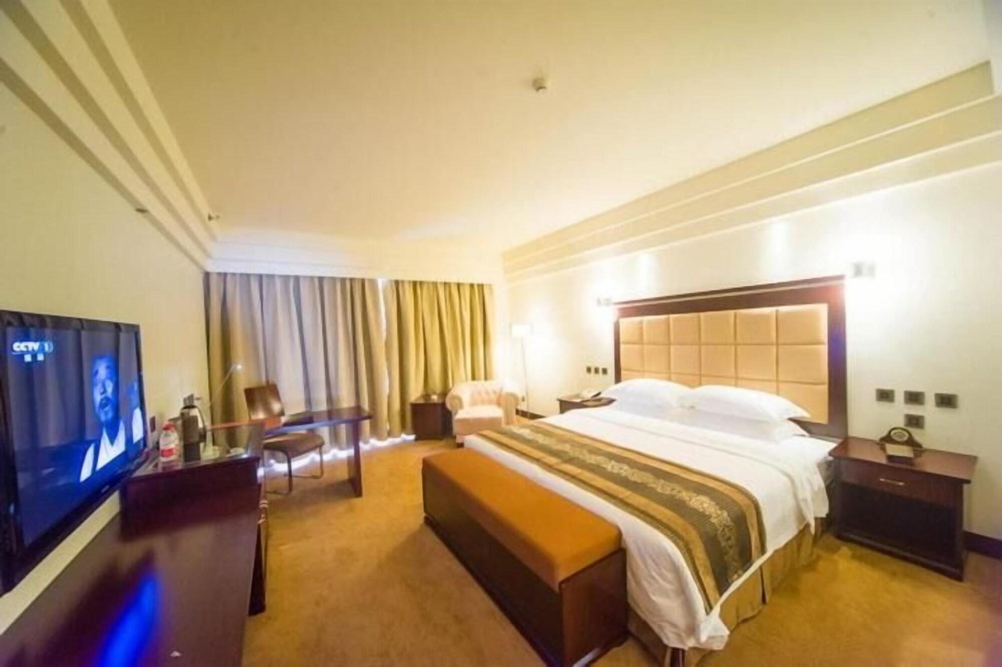 Hotel Ramada Chengdu North Exterior foto