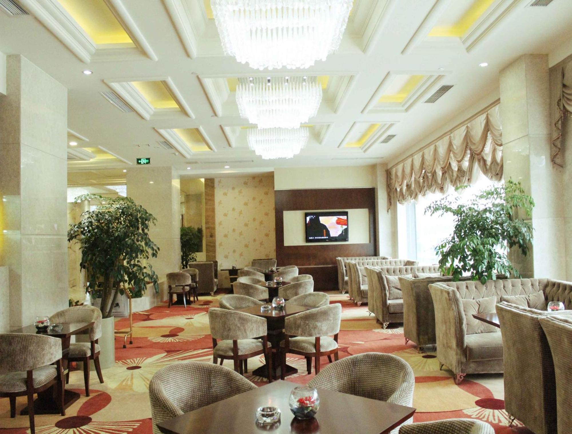 Hotel Ramada Chengdu North Exterior foto